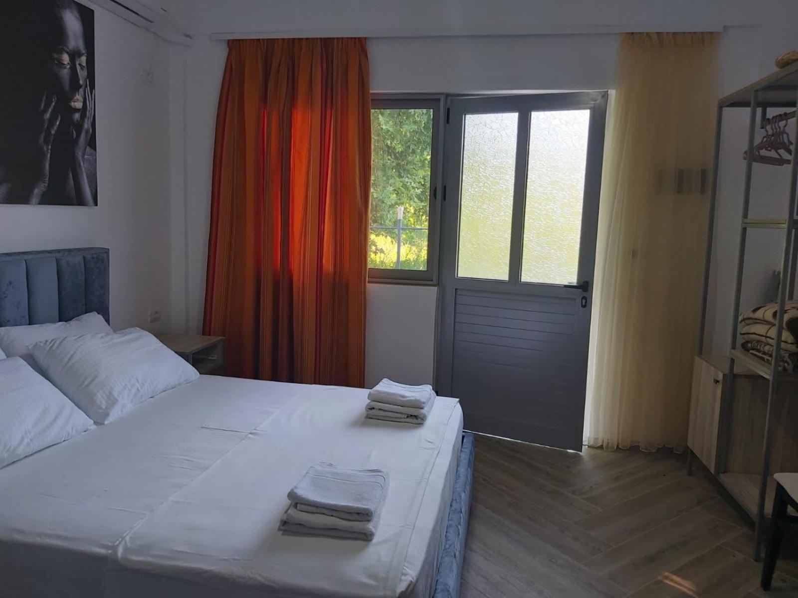 Bunec Seascape Villa Piqeras Экстерьер фото